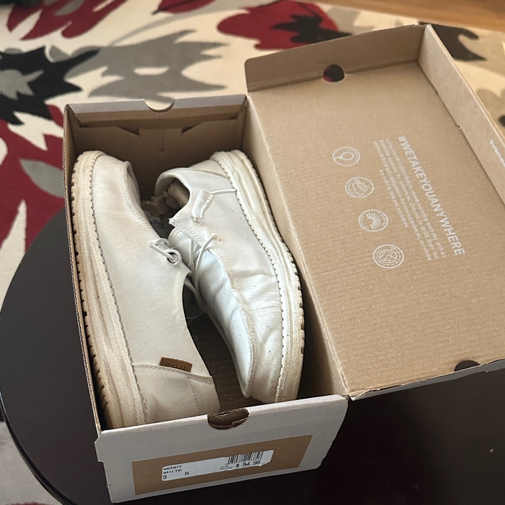 Hey Dude Off-White Casual Loafers - Picture 8 of 8